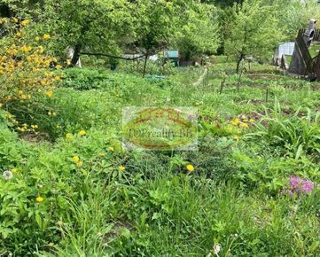 Chatka so záhradou s pozemkom 300 m2 pri Banskej Bystrici - cena 31 000 €
