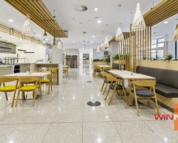 Odstúpenie jedálne - Schmack s kompletne zariadenou kuchyňou a interiérom, 647 m2, Galvaniho ulica, Bratislava - Trnávka