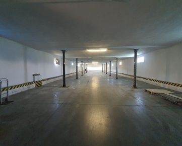 Skladové a výrobné priestory pri D1 - 650 m2 - Drienovská Nová Ves - na prenájom - video