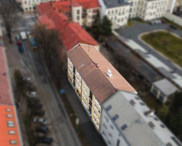 Invest & Real | Dizajnový 3 izbový byt v historickom centre Košíc