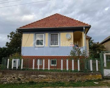 Ponúkame Vám na predaj dom v obci Vyšná Myšľa, Košice - okolie.