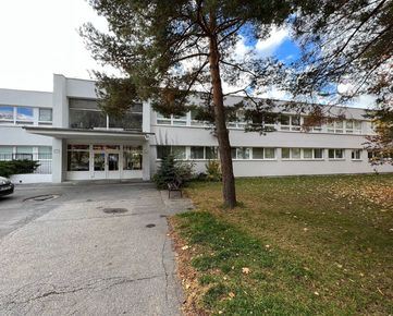 Ponúkame na predaj nebytový priestor/ambulanciu v Zdravotnom stredisku Saratovská 24, Bratislava - Dúbravka.