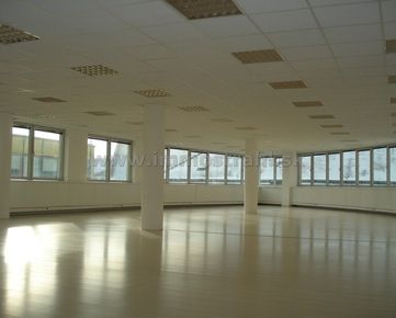 Luxusné kancelárske priestory o výmere 412 m2 v polyfunkčnom objekte na Štetinovej ulici