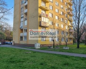 Slnečný trojizbový byt na predaj v Dunajskej Strede
