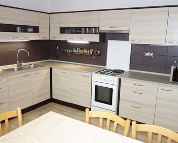 Slenčný 3-izbový byt 77 m2 + lodžia na Soblahovskej ul., časť Dlhé Hony v Trenčíne