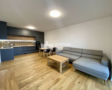 Moderný 4i byt v novostavbe s lodžiou a parkovaním na prenájom v Novom meste