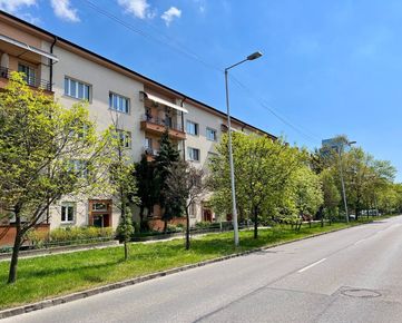 Na predaj 3 izbový byt, Bratislava, Nové Mesto, Riazanská ulica