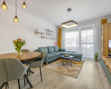 HERRYS - Exkluzívne na predaj 2 izbový byt v Slnečniciach Zóna Mesto na ulici Zuzany Chalupovej