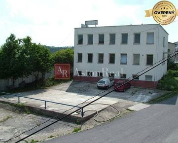 Prenájom administratívnej budovy v Krupine - 1000m2