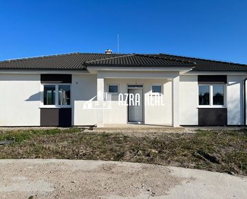 Realitná kancelária Azra real, s.r.o. Vám ponúka na predaj  – 4 izbový RD v novovybudovanej časti obce Horná Potôň.