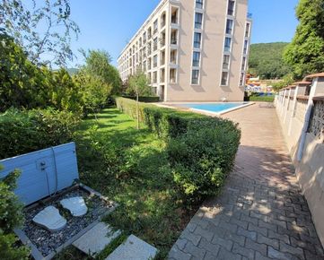 2 izbový nanovo zariadený apartmán v Bulharsku - Slnečné pobrežie - Elenite