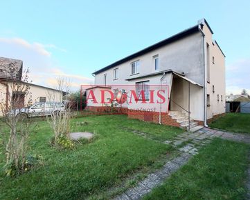 ADOMIS - predáme 4izbový 3-podlažný RD, garáž 2x,3x pivnica, záhrada, 844m2,Košice  Krásna