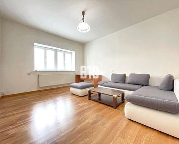1i byt až 47m2 v lukratívnej časti Trenčína Sihoť 1 na predaj