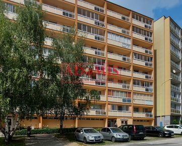 ADOMIS-predáme 3 izbový byt ,, Pražák,,,74m2,loggia,rekonštrukcia,Maurerova ul.,Košice