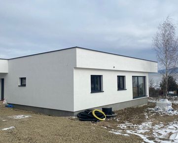 REZERVOVANE  Predaj novostavby RD - Ďurďošík v novej IBV lokalite, pozemok 500 m2, kúpna cena 215.000,- EUR