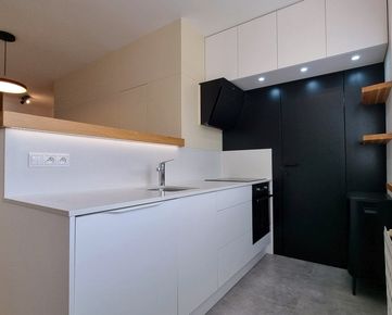 EXKLUZÍVNE! Nadštandardný 4-izbový byt s loggiou, predaj, Žilina - Vlčince, Cena: 216.900 €