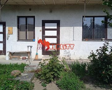 kunareality-rodinný dom 186 m2, pozemok 1040 m2, obec Drahovce, okres Piešťany