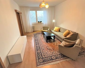 Prenájom pekný 4 izbový byt s loggiou, Gallayova ulica, Bratislava IV. Dúbravka