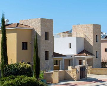 Na predaj nová 4 izb. vila na Cypre v golfovom rezorte za cenu bytu v Bratislave