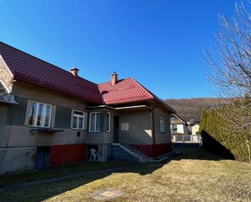 Znížená cena - Rodinný dom v Kremničke