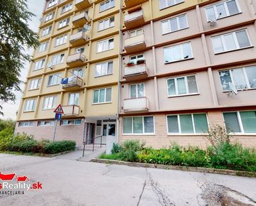 Na predaj 3-izbový byt v Trenčíne na ul. Legionárska.