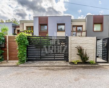 ARBIZ | predaj novostavby rodinného domu (197 m2) s 2-garážou, Ružomberok