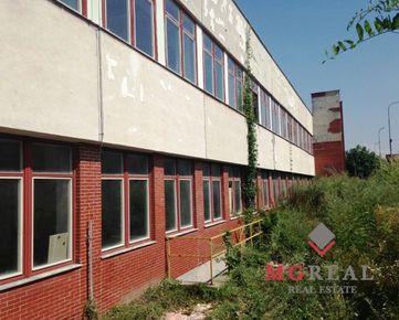Na prenájom priemyselná budova v Bošanoch