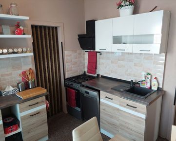 REZERVOVANÉ. Predaj rekonštruovaného 3 izb. bytu, 65 m2, Čordákova ul., KVP, Košice.