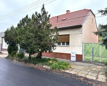 Rodinný dom vo výbornej lokalite v meste Malacky - ul. Dubovského.
