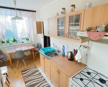 TREBIŠOV - 3 izbový byt s balkónom na predaj