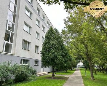 Ponúkame Vám na predaj 4 izbový byt na Lietavskej - Petržalka