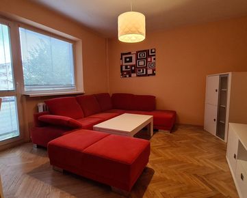 Prenájom 3 izbový byt Malá Praha, Cena: 650 €/mes + energie