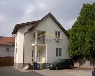 Prenájom dvojpodlažný rodinný dom vhodný aj ako kancelárske priestory, Mierová ulica, Bratislava II Ružinov