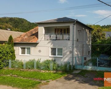 Exkluzívne na predaj rodinný dom vhodný na rekonštrukciu podľa vlastných predstáv v obci Lišov, okres Krupina