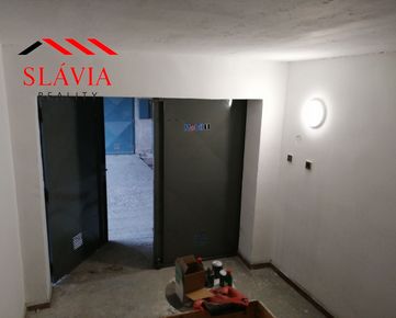 Predáme garáž v Trenčíne - ulica K Zábraniu.