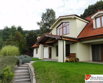 REB.sk Borinka luxusná vila pod lesom na predaj UP 459 m2