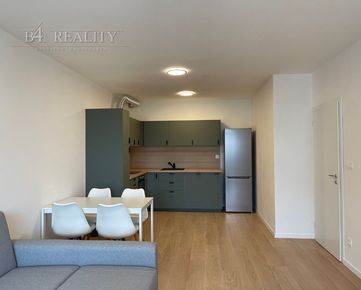 Zariadený 2 izbový byt s balkónom, 58 m2 + garáž a parkovacie státie v novostavbe v Záblatí, ul. Na pažiti, Trenčín