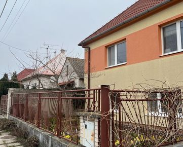 Veľký rodinný dom v Seredi