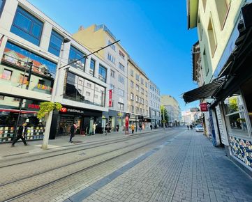 Obchodný priestor/ reštaurácia v centre Bratislavy na Obchodnej ulici po komplej rekonštrukcií