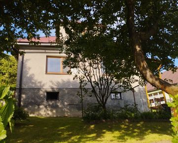 Rodinný dom - Krásno nad Kysucou (766 m2)