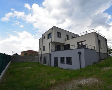 Skolaudovaná 7-izb. novostavba v Jarovciach, holodom, zaujímavá investícia