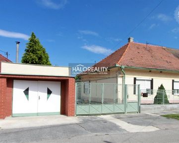  HALO reality - Predaj, rodinný dom Váhovce - ZNÍŽENÁ CENA - EXKLUZÍVNE HALO REALITY
