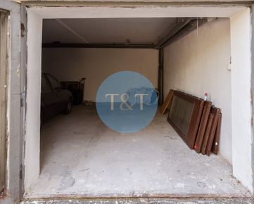 Na predaj garáž v bytovom dome na Ľubinskej ulici - Staré Mesto