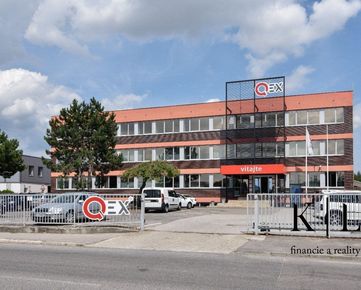 Administratívna budova v blízkosti diaľničného privádzača s 55 parkovacími miestami - QEX Business office II., Trenčín, Brnianska č.1
