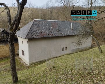 Chalupa s veľkým pozemkom v obci Podkylava o výmere 8.852 m2