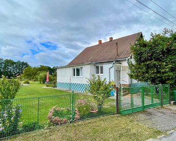 PREDAJ - Rodinný dom na pozemku 800 m2 v obci Kamenec pod Vtáčnikom okres PRIEVIDZA