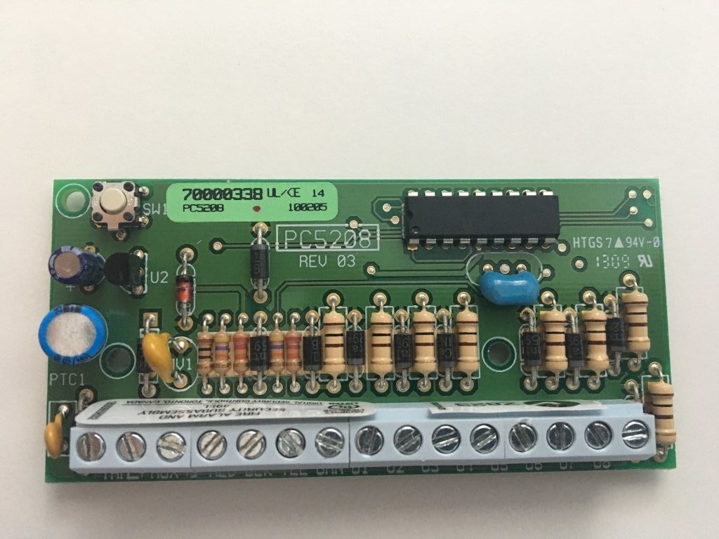 DSC PC 5208 modul 8 výstupov