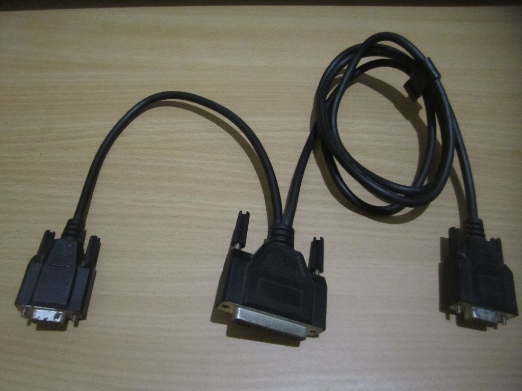 sériový RS-232 multi kábel všetko koncovky samice