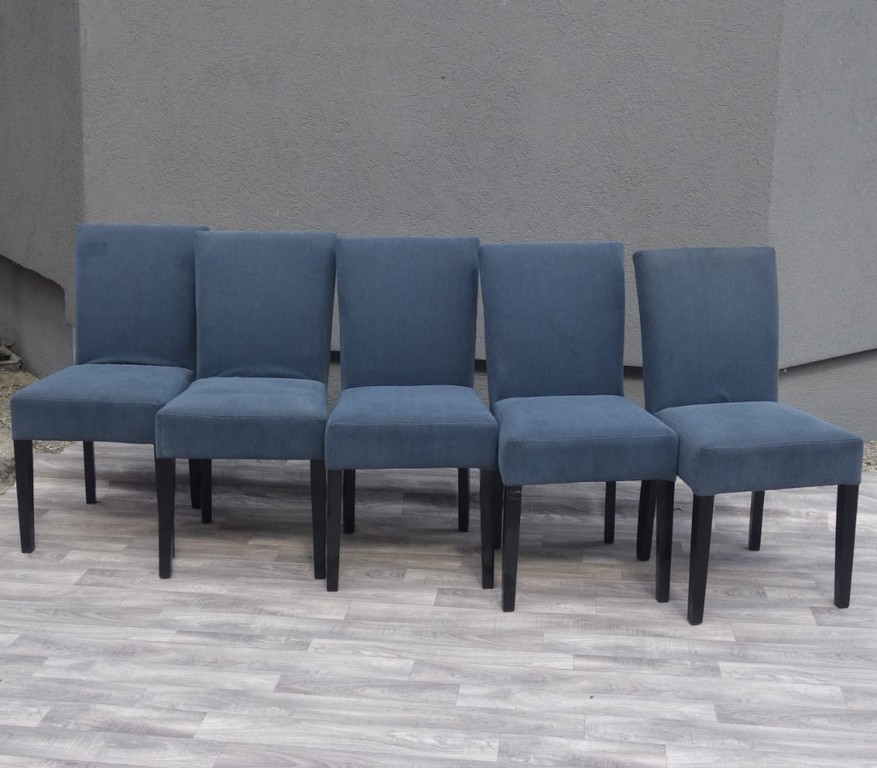 Stolička moderná – modrá-cena za 1 ks.