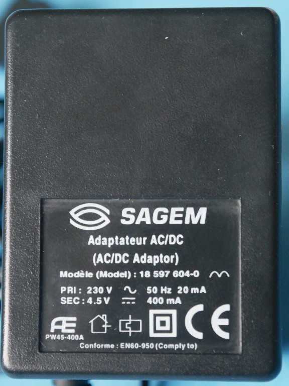 Nabíjačka  Sagem 4,5V, 400mA, model: 18 597 604-0